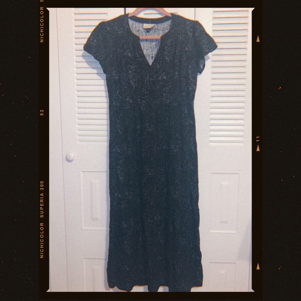 Black Midaxi Dress